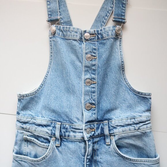 Free People Light Wash Denim Jumpsuit Jean Overalls Casual Boho Size 29 - Picture 4 of 8
